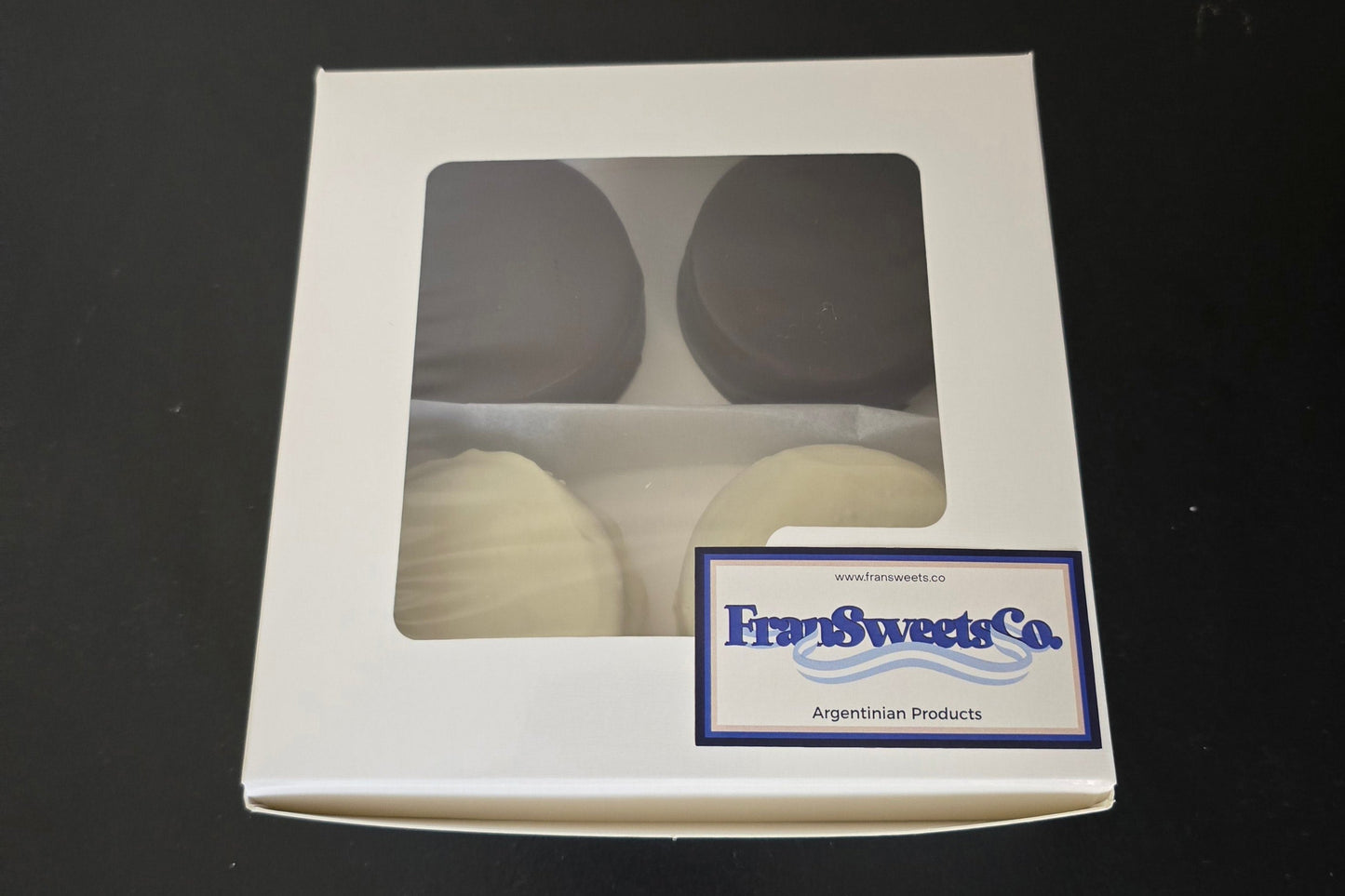 Dark & White alfajores box