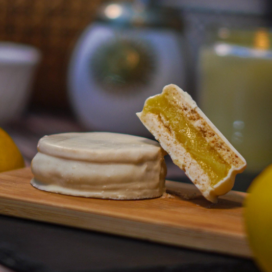 Lemon White alfajor