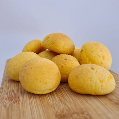 Cheese bread (chipa/pão de queijo/pan padano)